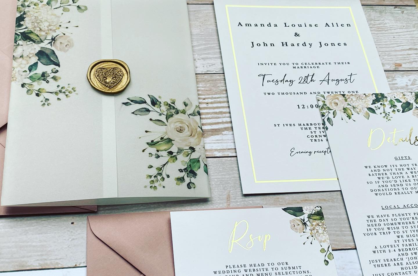 'Eva' Invitation Suite